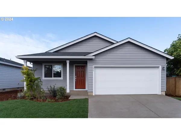 658 Minnesota St, Lebanon, OR 97355