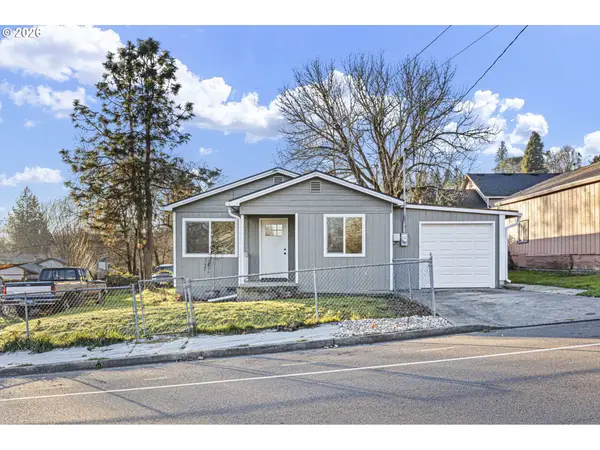 380 NW Cary St, Winston, OR 97496