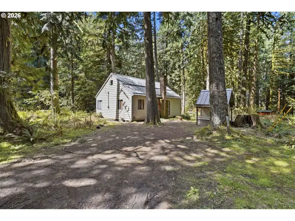 76270 E Rd 28, Rhododendron, OR 97049