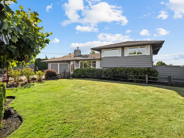 3329 SE Hillyard Rd, Gresham, OR 97080