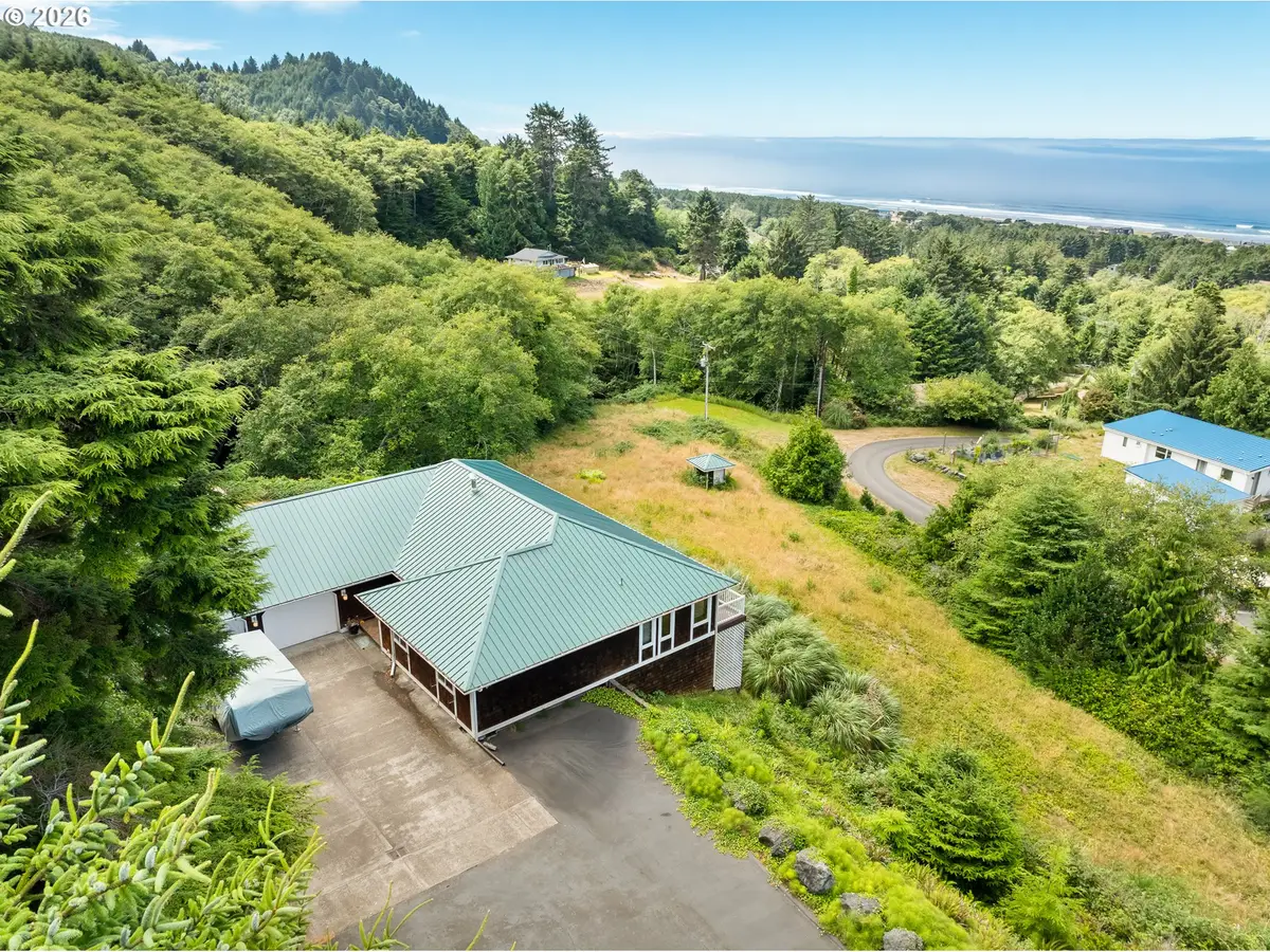 9675 Scenic View Dr, Rockaway Beach, OR 97136 - #1