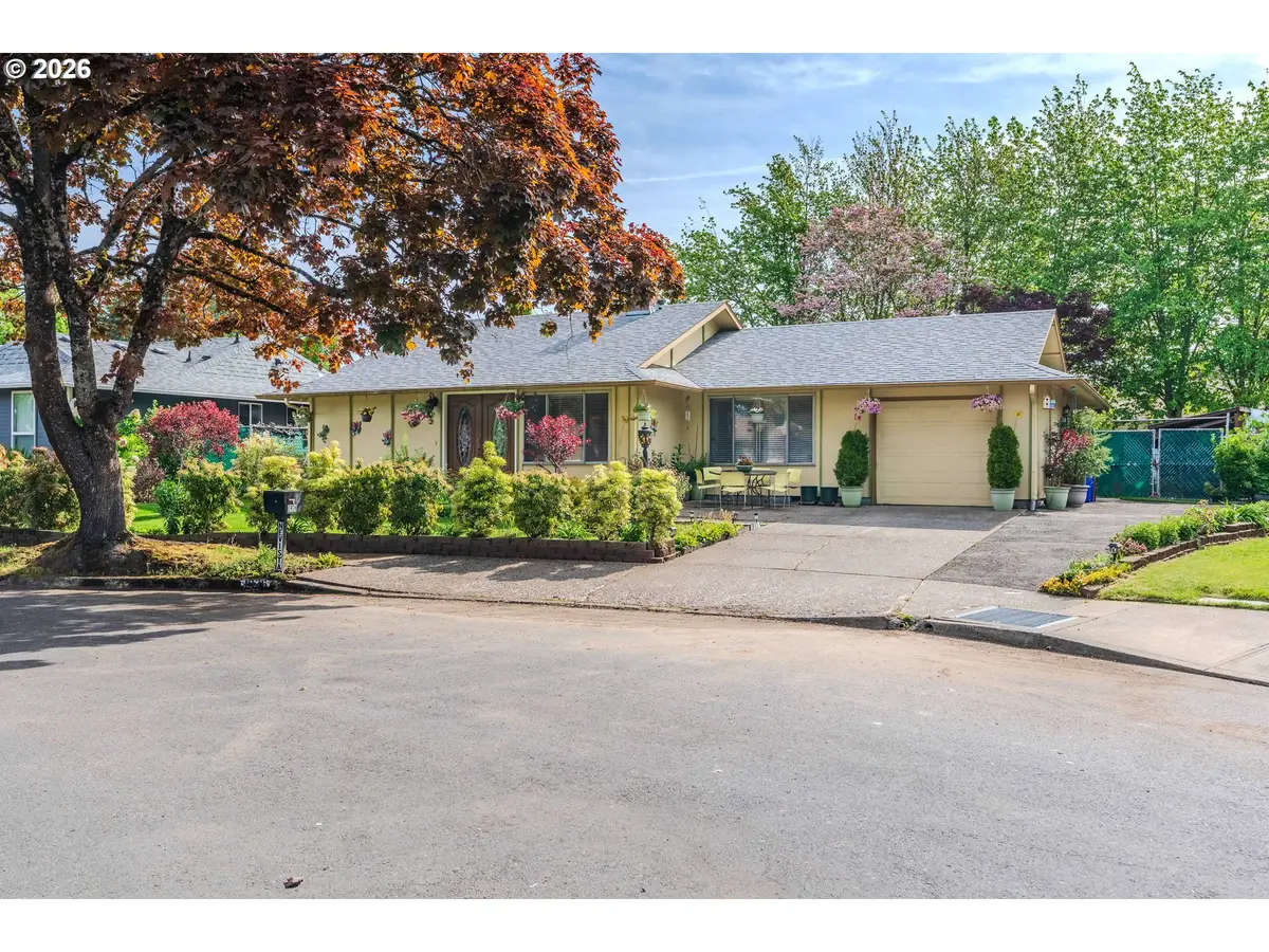 1926 NE Vista Ave, Gresham, OR 97030 - #1