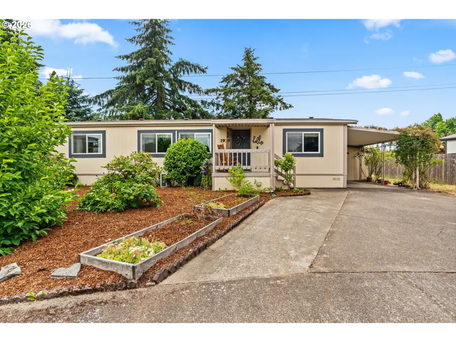1939 Mcdonald Ct, Springfield, OR 97477 - #2