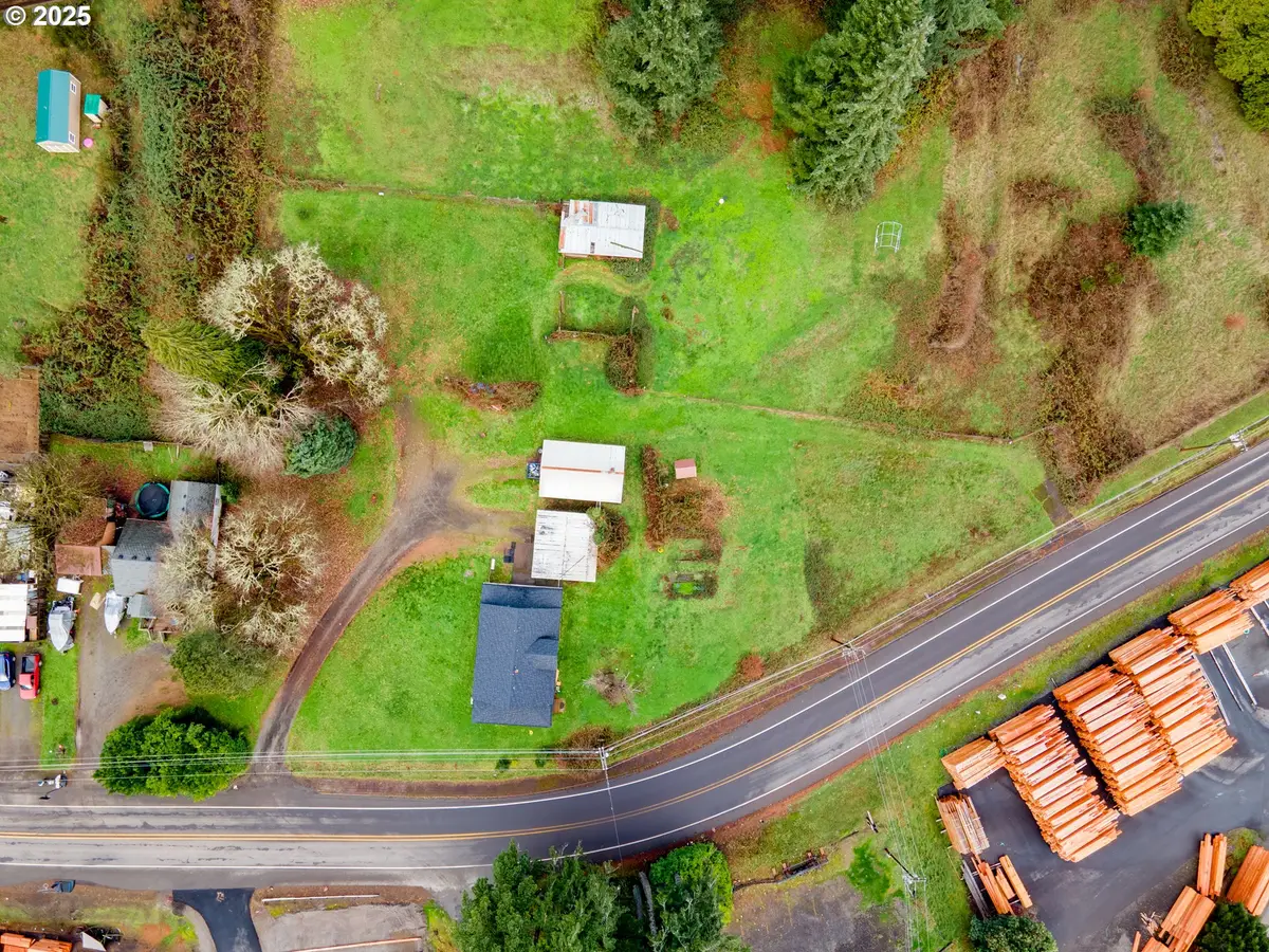 22621 Noti Loop, Noti, OR 97461 - Image #1