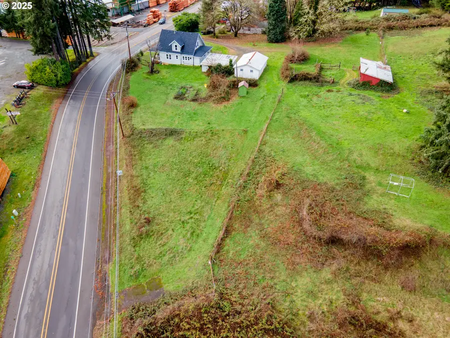 22621 Noti Loop, Noti, OR 97461 - Image #3