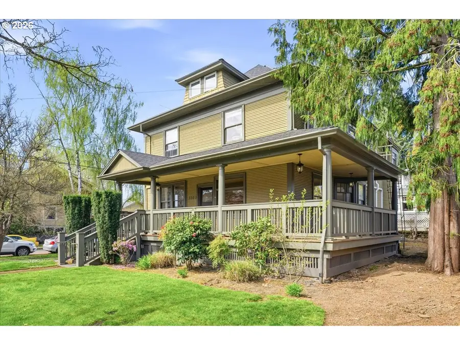 3203 SE Clinton St, Portland, OR 97202 - #3