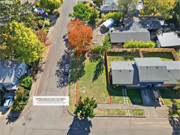 W 25th Avenue, Eugene, OR 97405