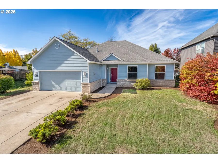 1153 Spruce St, Junction City, OR 97448 - #2