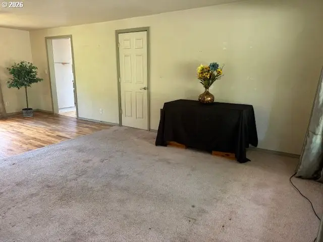 219 Federal Ln, Eugene, OR 97404 - #3