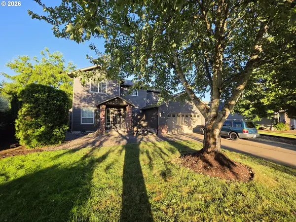 926 Falcon Ct, Lebanon, OR 97355