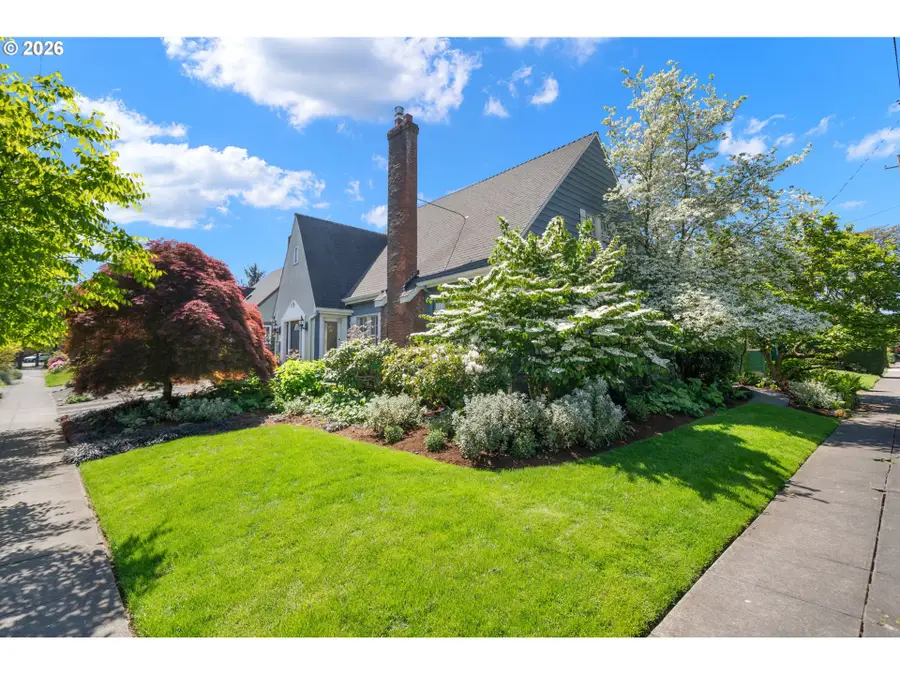7633 N Albina Ave, Portland, OR 97217 - #2