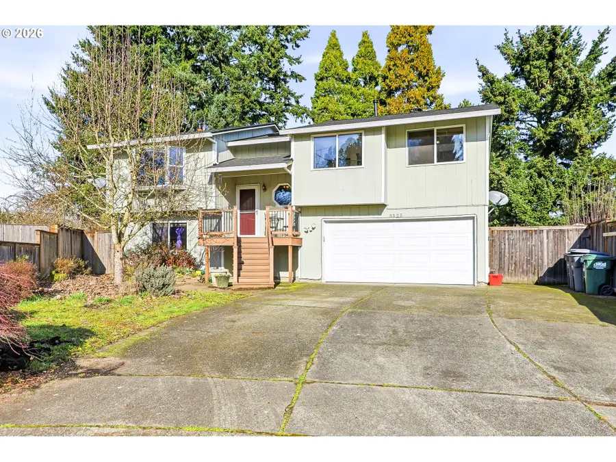3325 SE Maple Ct, Hillsboro, OR 97123 - Image #2