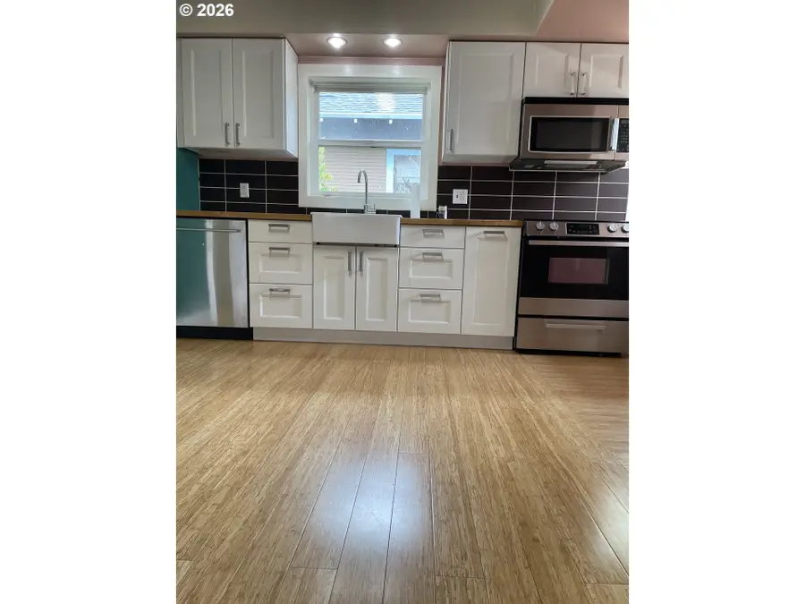 5520 SE Milwaukie, Portland, OR 97202 - #3