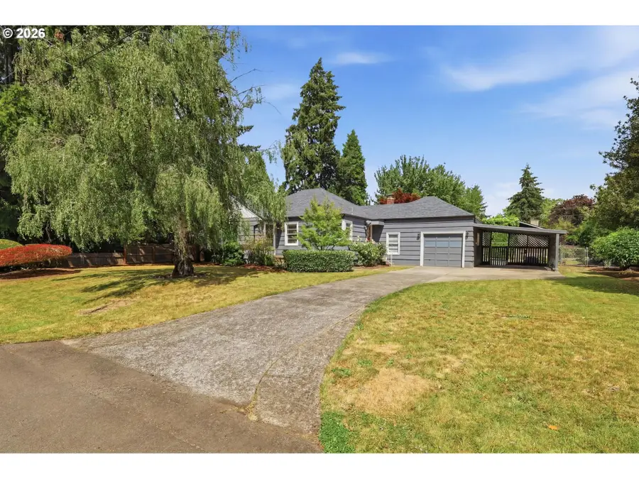 2290 Sandy Dr, Eugene, OR 97401 - #2