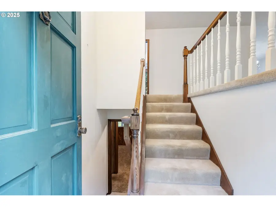 16112 S Sandalwood Rd, Northwest Clackamas, OR 97045 - Image #3