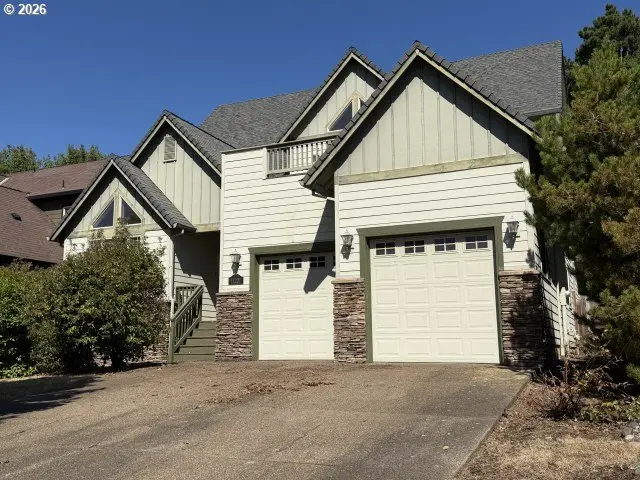 11221 SE Vernazza Ln, Happy Valley, OR 97086 - #2