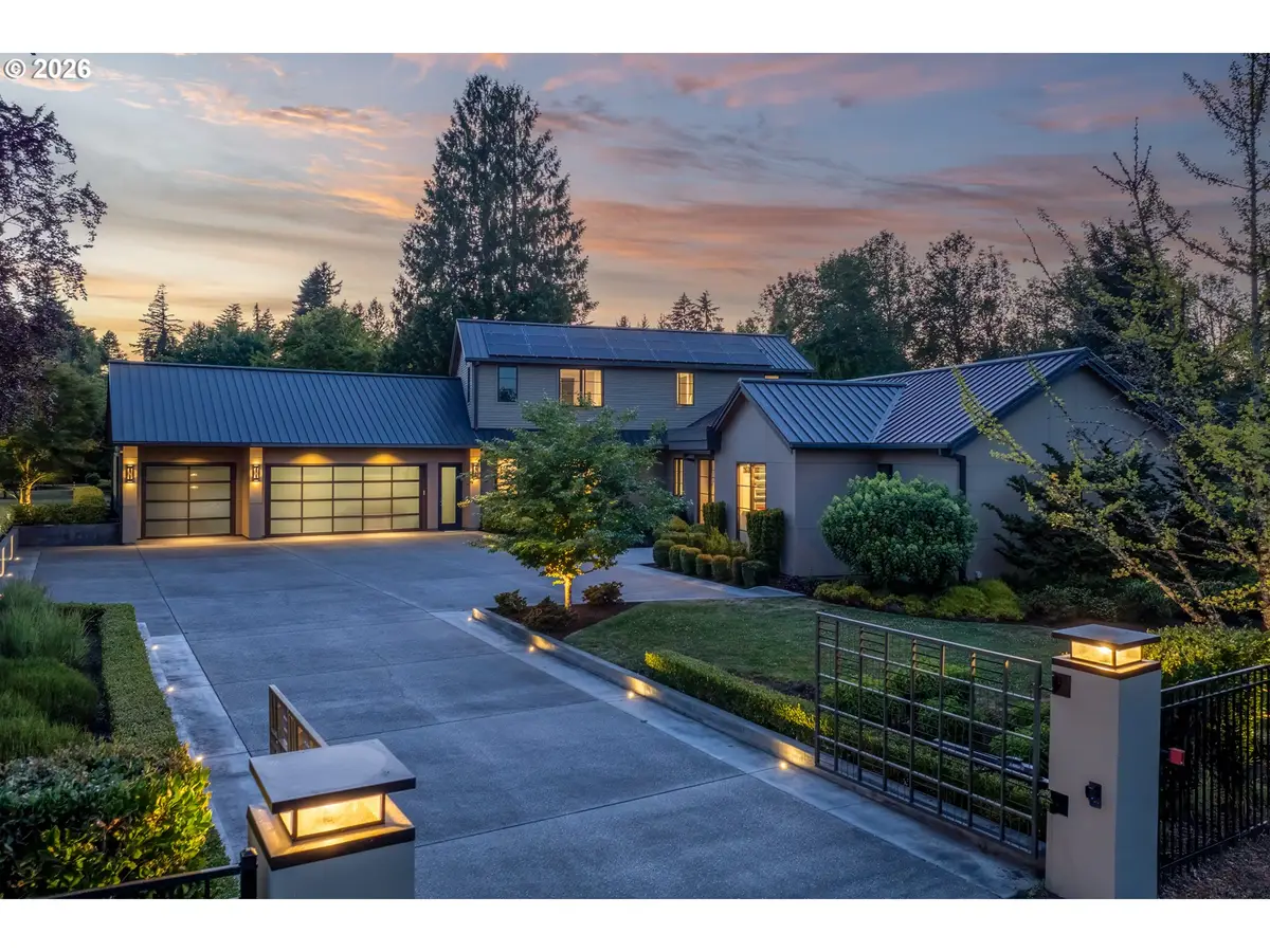 13799 Atwater Ln, Lake Oswego, OR 97034 - #1
