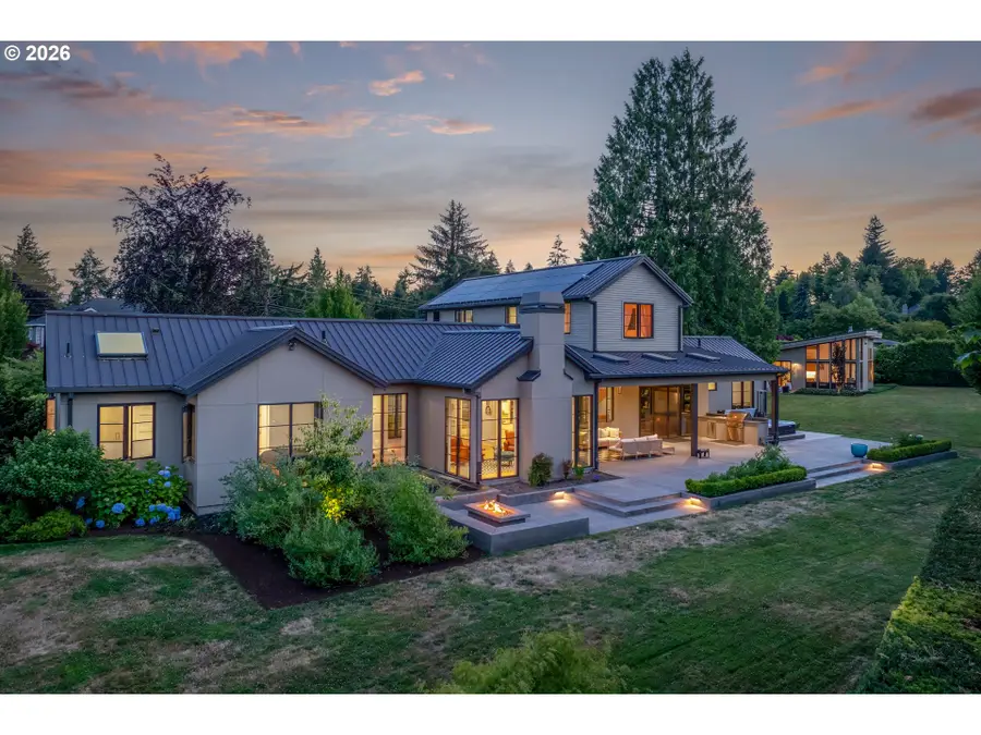 13799 Atwater Ln, Lake Oswego, OR 97034 - #3