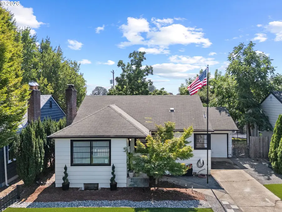 207 NW 45th St, Vancouver, WA 98660 - #2