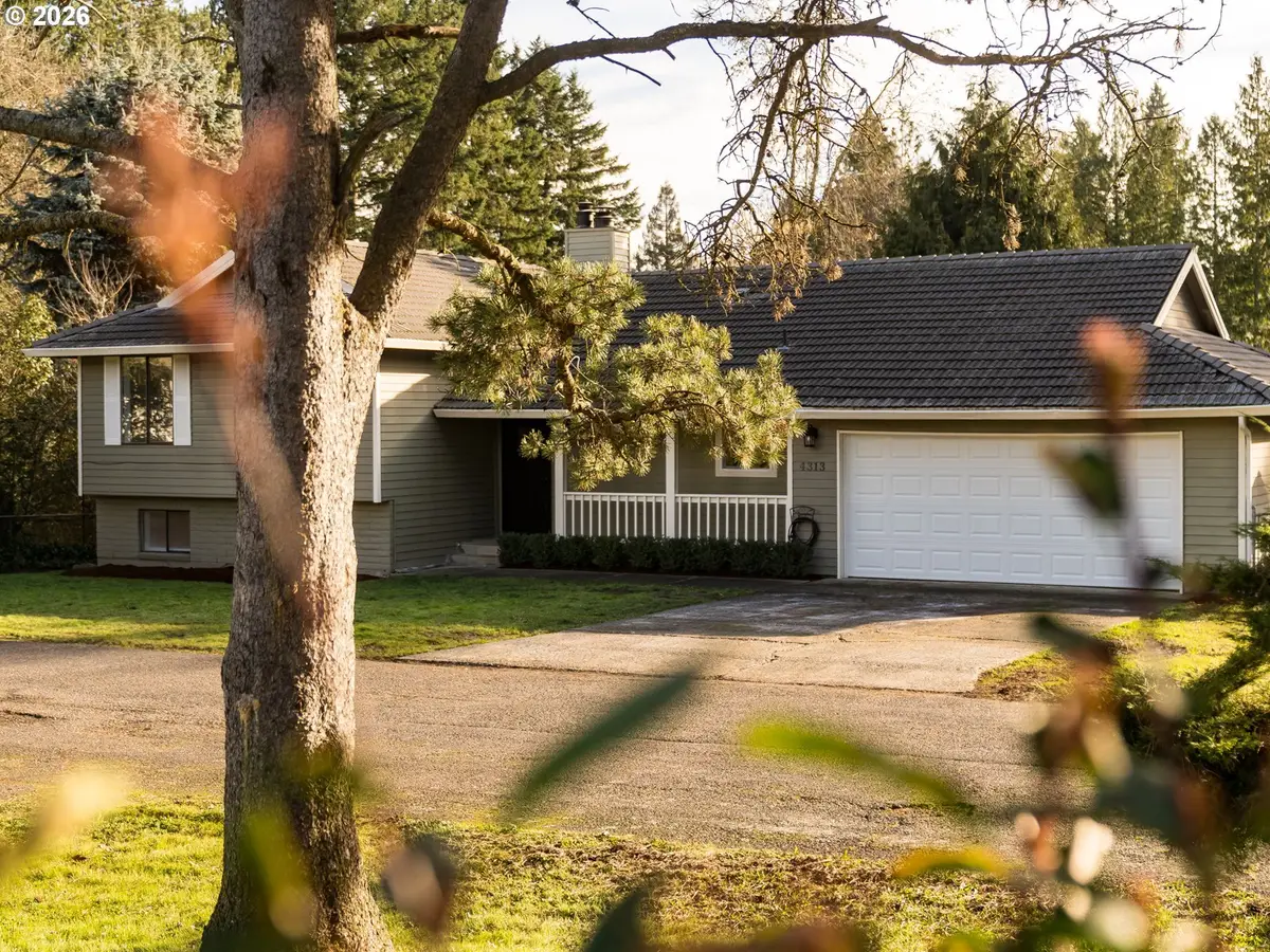 4313 NE 14th Ave, Vancouver, WA 98663 - Image #1