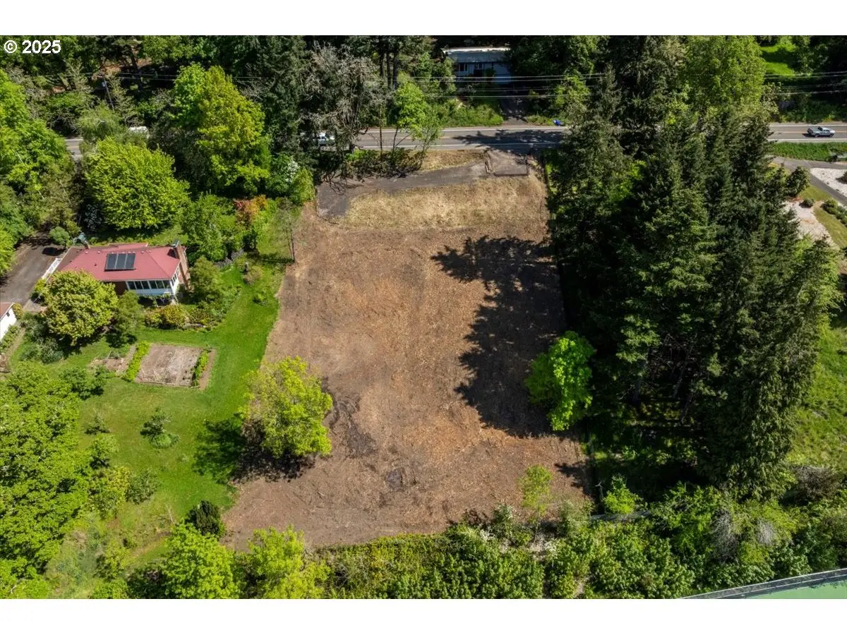 16855 SE Oatfield Rd, Milwaukie, OR 97267 - Image #1