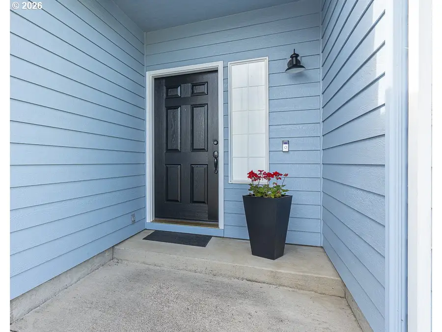 2205 Parker Pl, Eugene, OR 97402 - #2
