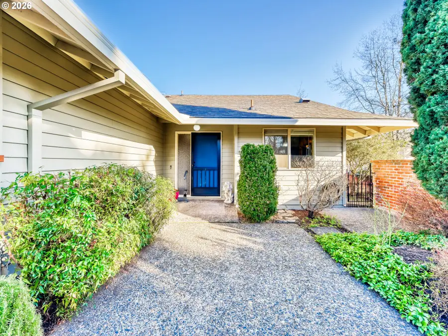 16588 SW Matador Ln, King City, OR 97224 - #3