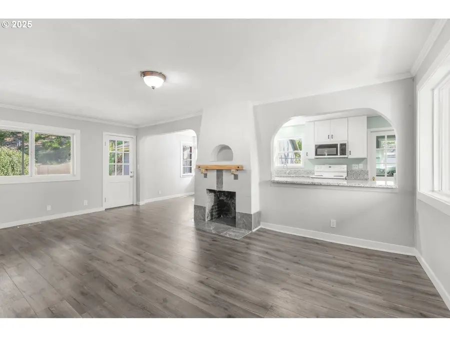 8940 SE Stanley Pl, Portland, OR 97206 - Image #3