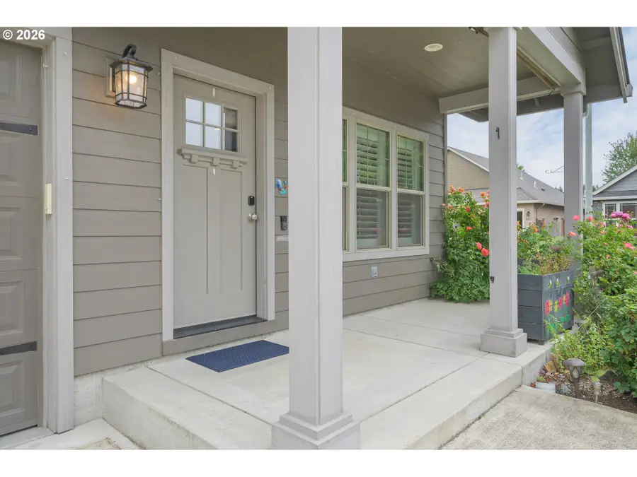 4417 Wendover St, Eugene, OR 97404 - #3