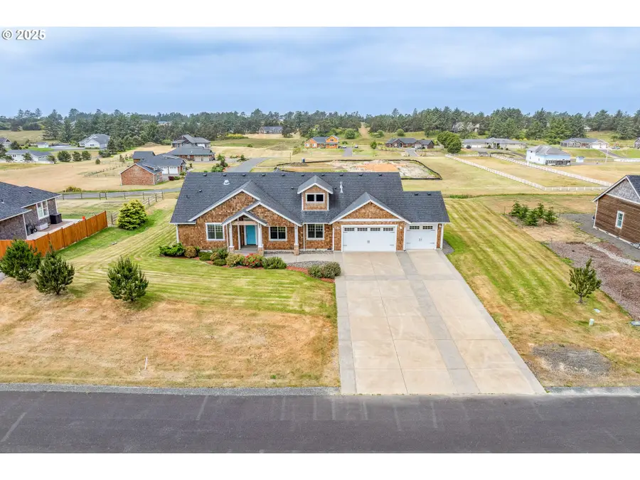 80654 Polo Ridge Rd, Warrenton, OR 97146 - #2