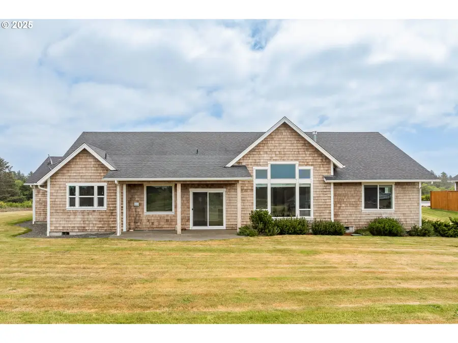 80654 Polo Ridge Rd, Warrenton, OR 97146 - #3