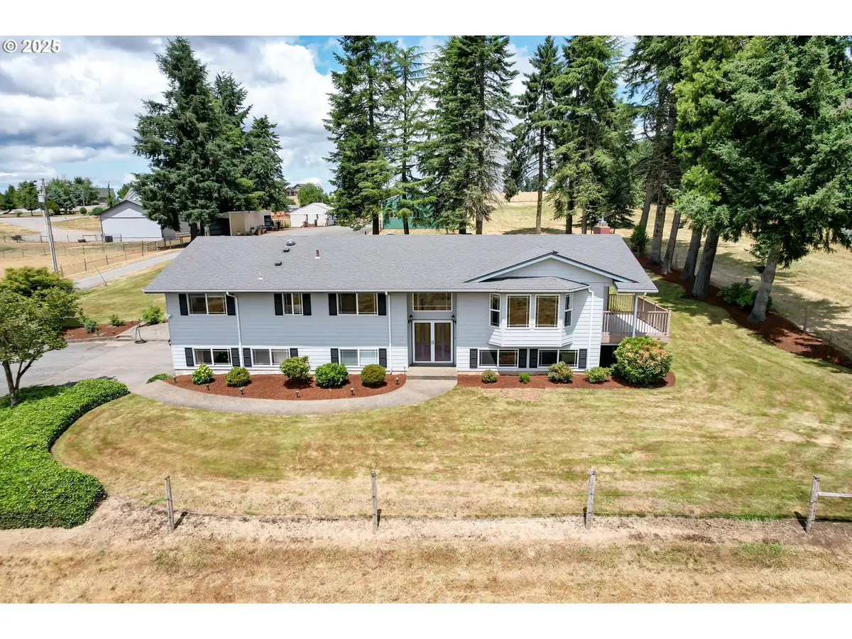 39903 Mertz Dr Se, Stayton, OR 97383 - Image #1