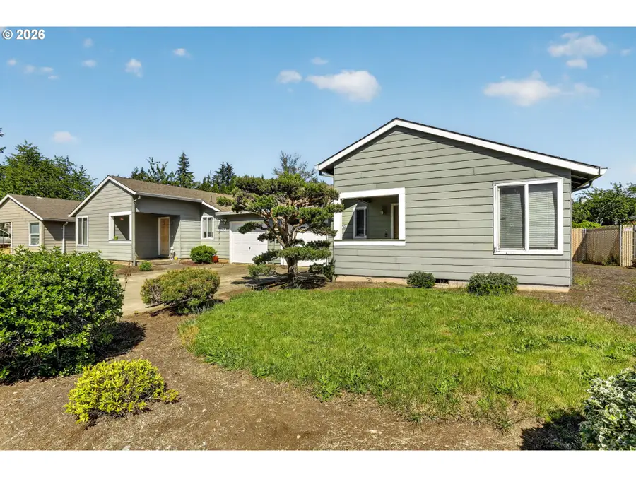 2372 2374 SW Edgefield Pl, Troutdale, OR 97060 - #3