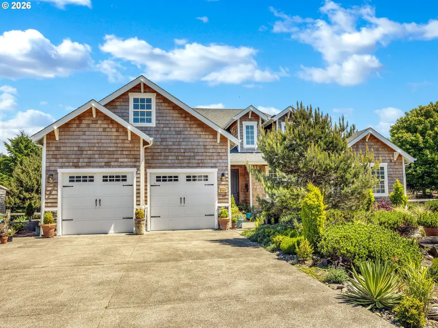 5295 Drummond Dr, Gearhart, OR 97138 - #3