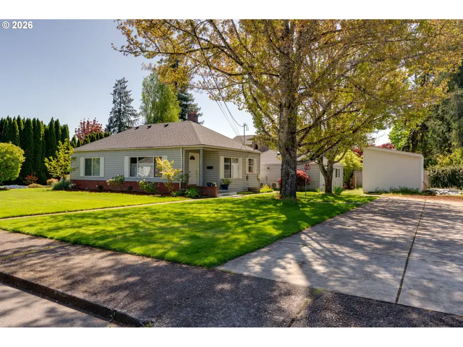 1550 NE 18th St, McMinnville, OR 97128 - #2