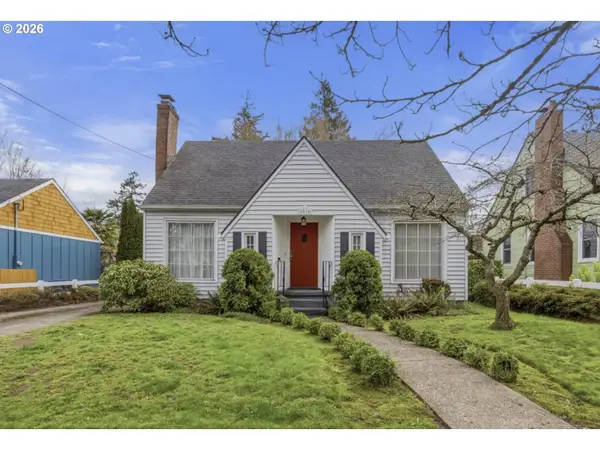 7836 N Chautauqua Blvd, Portland, OR 97217