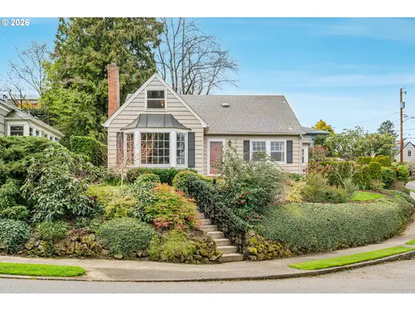 606 SW Evans St, Portland, OR 97219