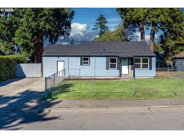 5418 A St, Springfield, OR 97478