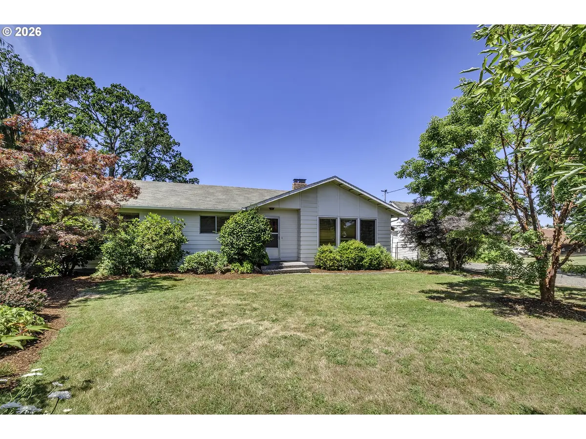 8415 SW River Rd, Hillsboro, OR 97123 - #1