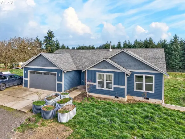 1023 Spirit Lake Hwy, CastleRock, WA 98611