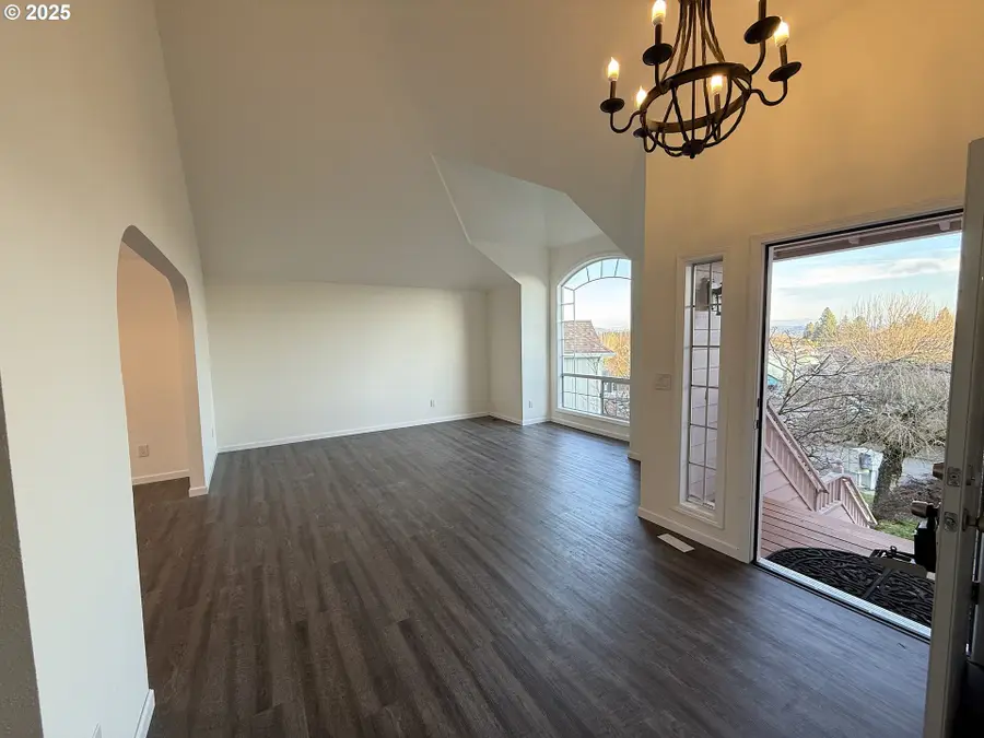 11867 SE Mountain Sun Dr, Clackamas, OR 97015 - Image #2