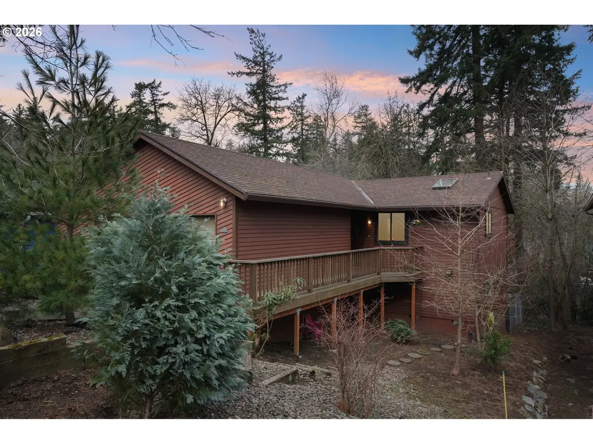 4025 SW Pomona St, Portland, OR 97219 - #1