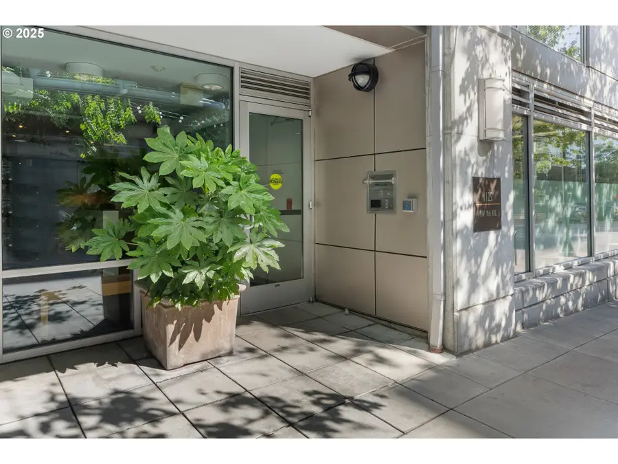 1125 NW 9th Ave #210, Portland, OR 97209 - Image #2