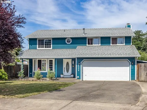 8009 NE 151st Ct, Vancouver, WA 98682