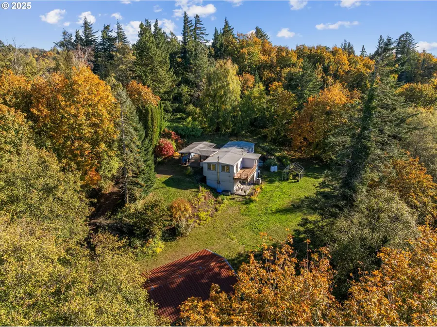 1515 NE Meyers Ln, Corbett, OR 97019 - Image #2