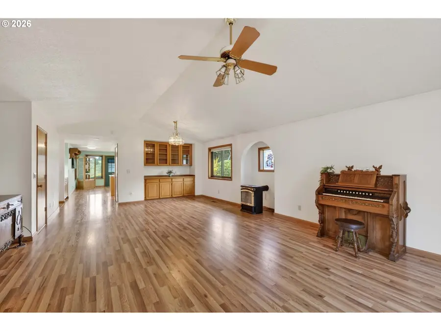 701 NW 59th St, Vancouver, WA 98663 - #3