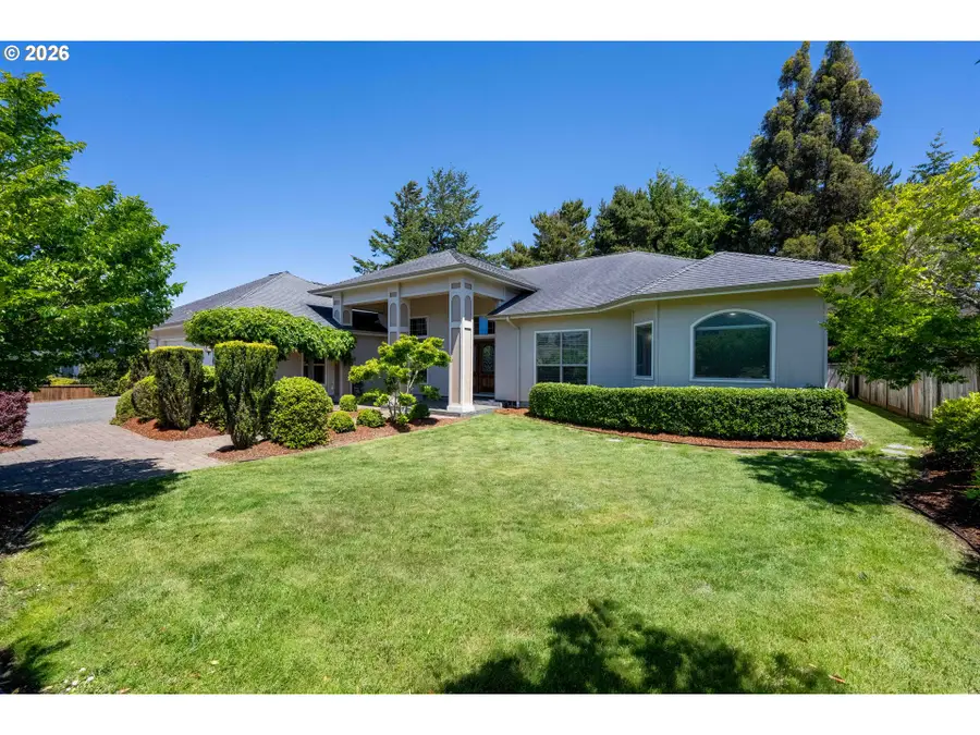 2225 Hayes St, North Bend, OR 97459 - #3