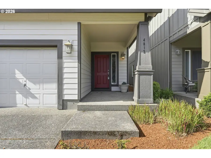 4813 SE Sandalwood St, Hillsboro, OR 97123 - #2