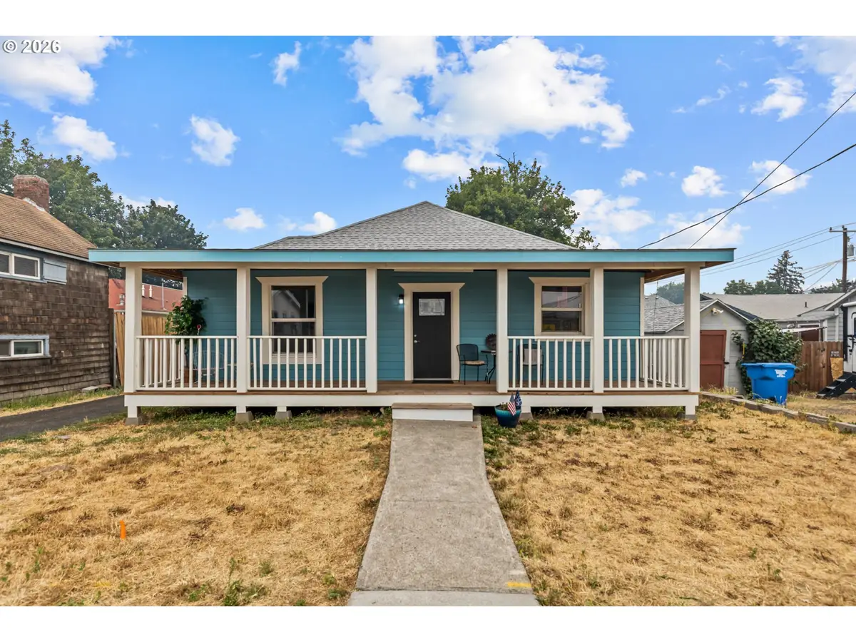 111 SE 12th St, Pendleton, OR 97801 - #1