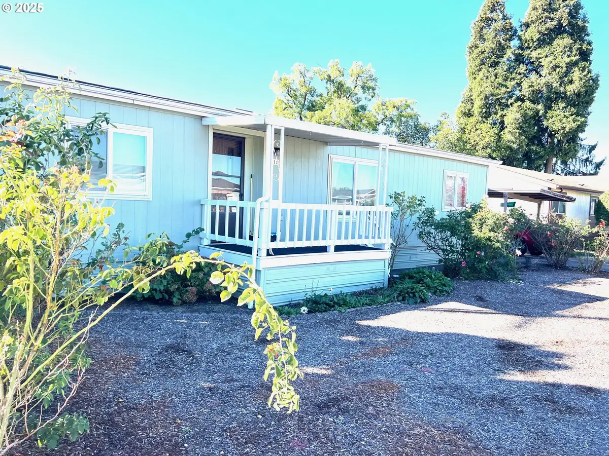 2150 Laura St #119, Springfield, OR 97477 - Image #1